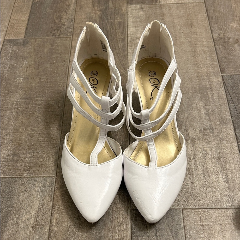 Chic White Strappy Women's Heels
